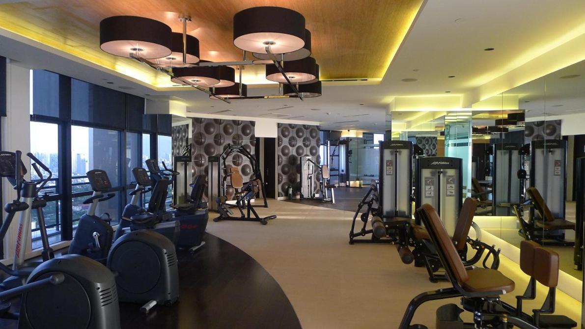 The Gramercy Residences Manila Exterior foto
